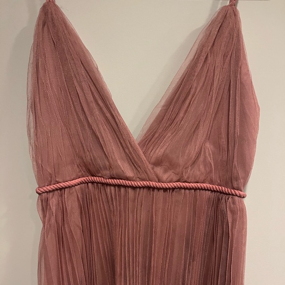 Lulu’s Dress - Picture 4 of 4